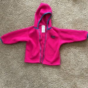 Patagonia 2T fleece synchilla, excellent condition!!! Pink with teal accents.